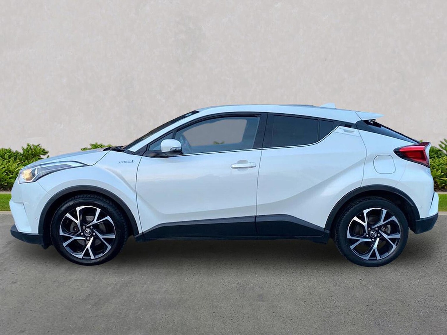 Used Toyota C-HR 2019 for sale - 76905080: Photo 19