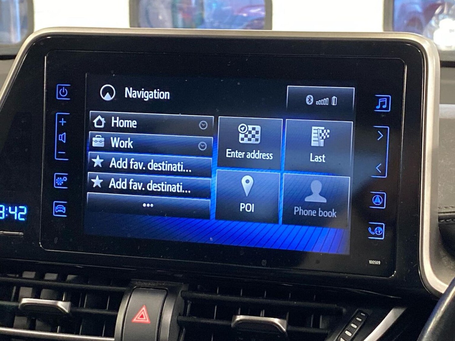 Used Toyota C-HR 2019 for sale - 76905080: Photo 24