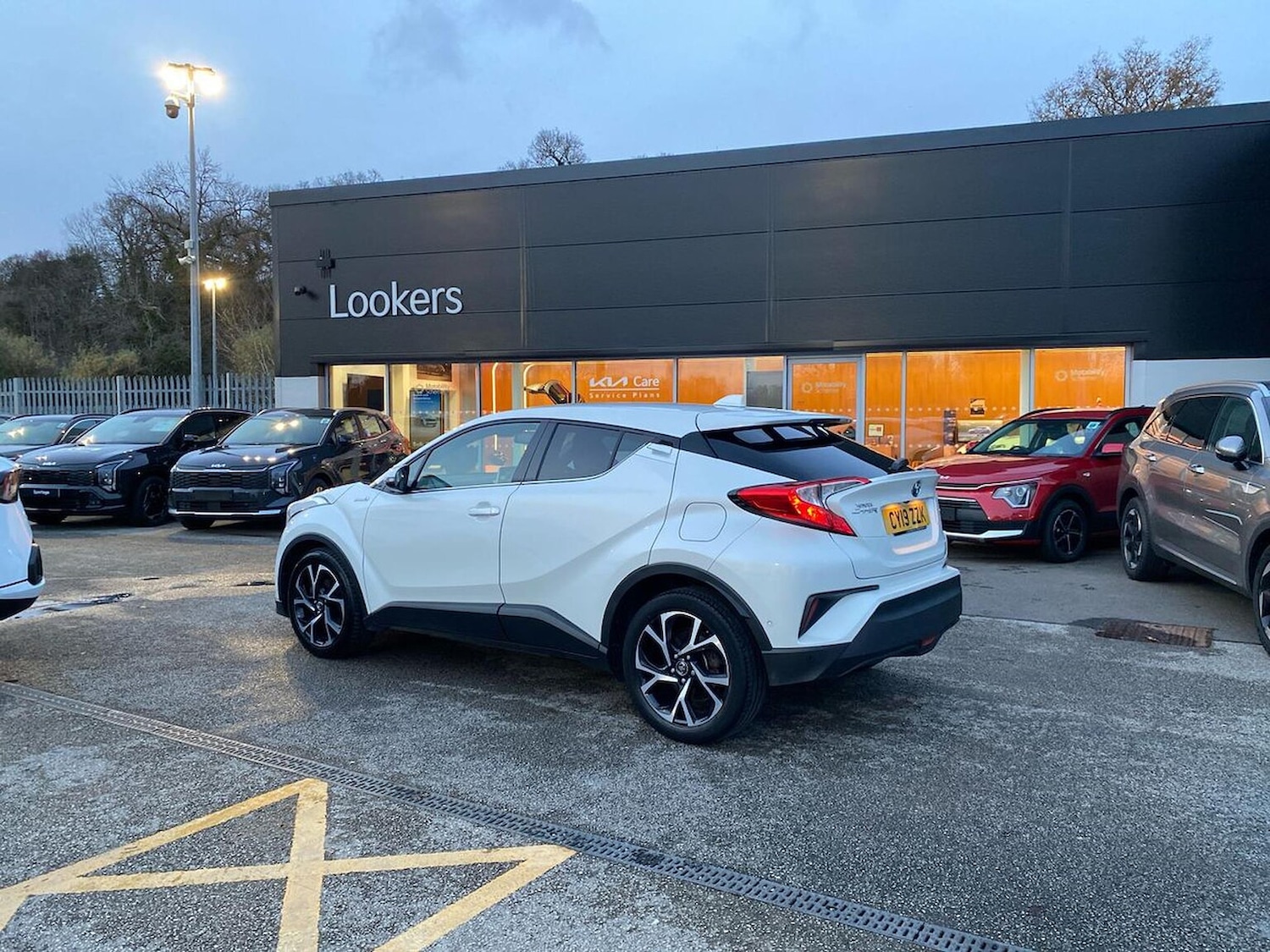 Used Toyota C-HR 2019 for sale - 76905080: Photo 39