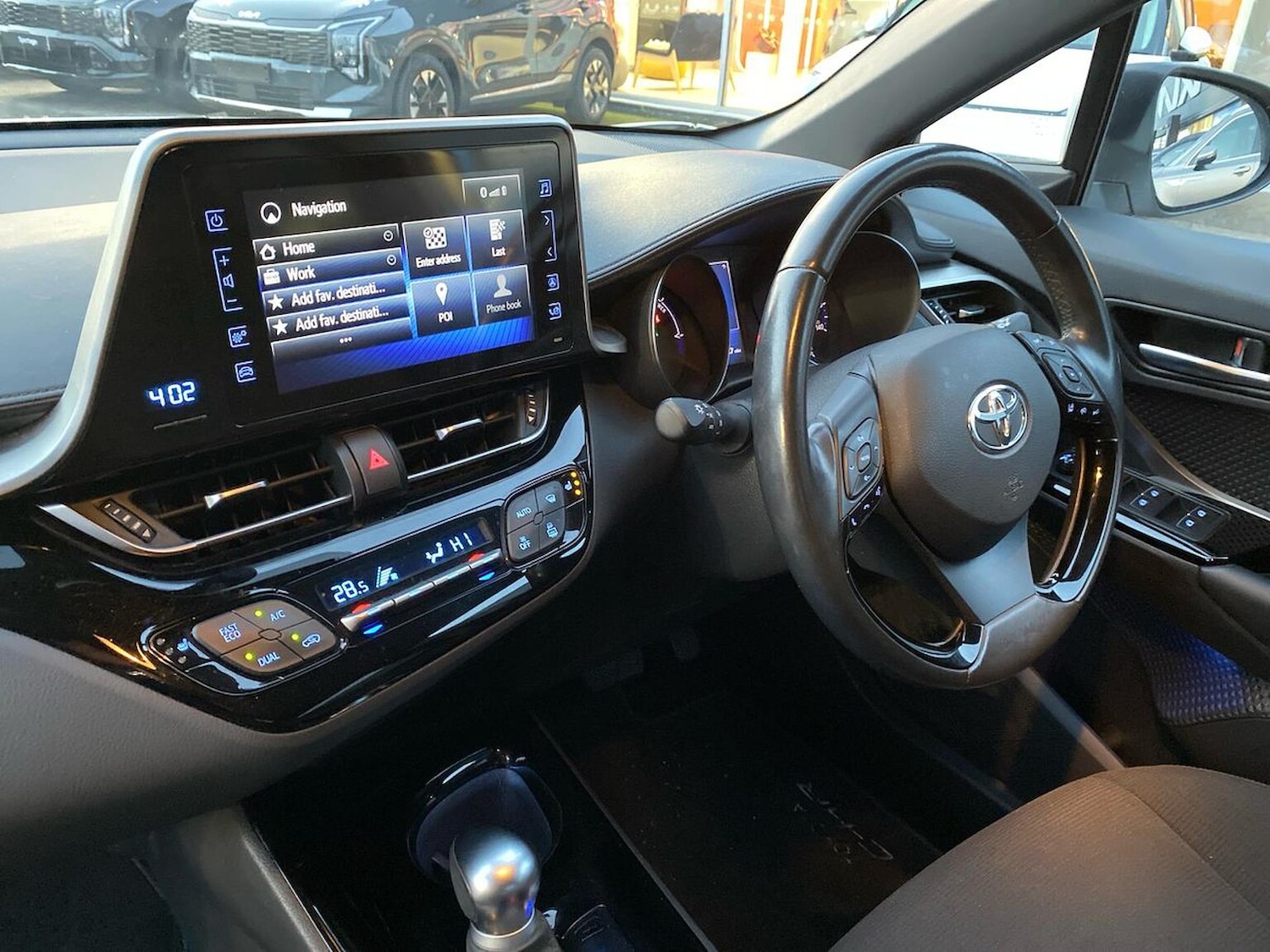 Used Toyota C-HR 2019 for sale - 76905080: Photo 46