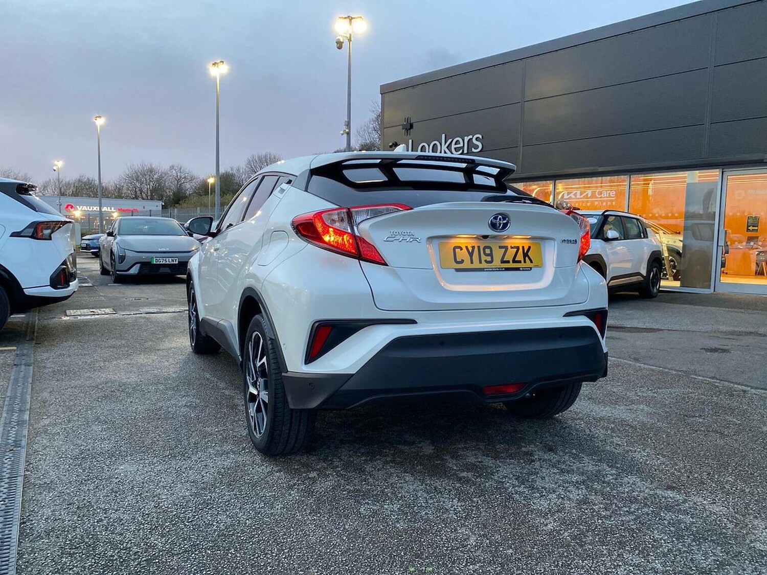 Used Toyota C-HR 2019 for sale - 76905080: Photo 49