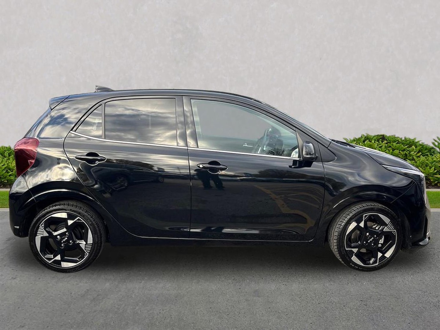 Used Kia Picanto 2025 for sale - 76643532: Photo 3