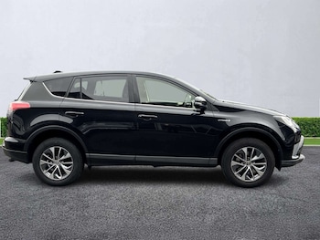 Used Toyota RAV4 2017 for sale - 78788554: Photo