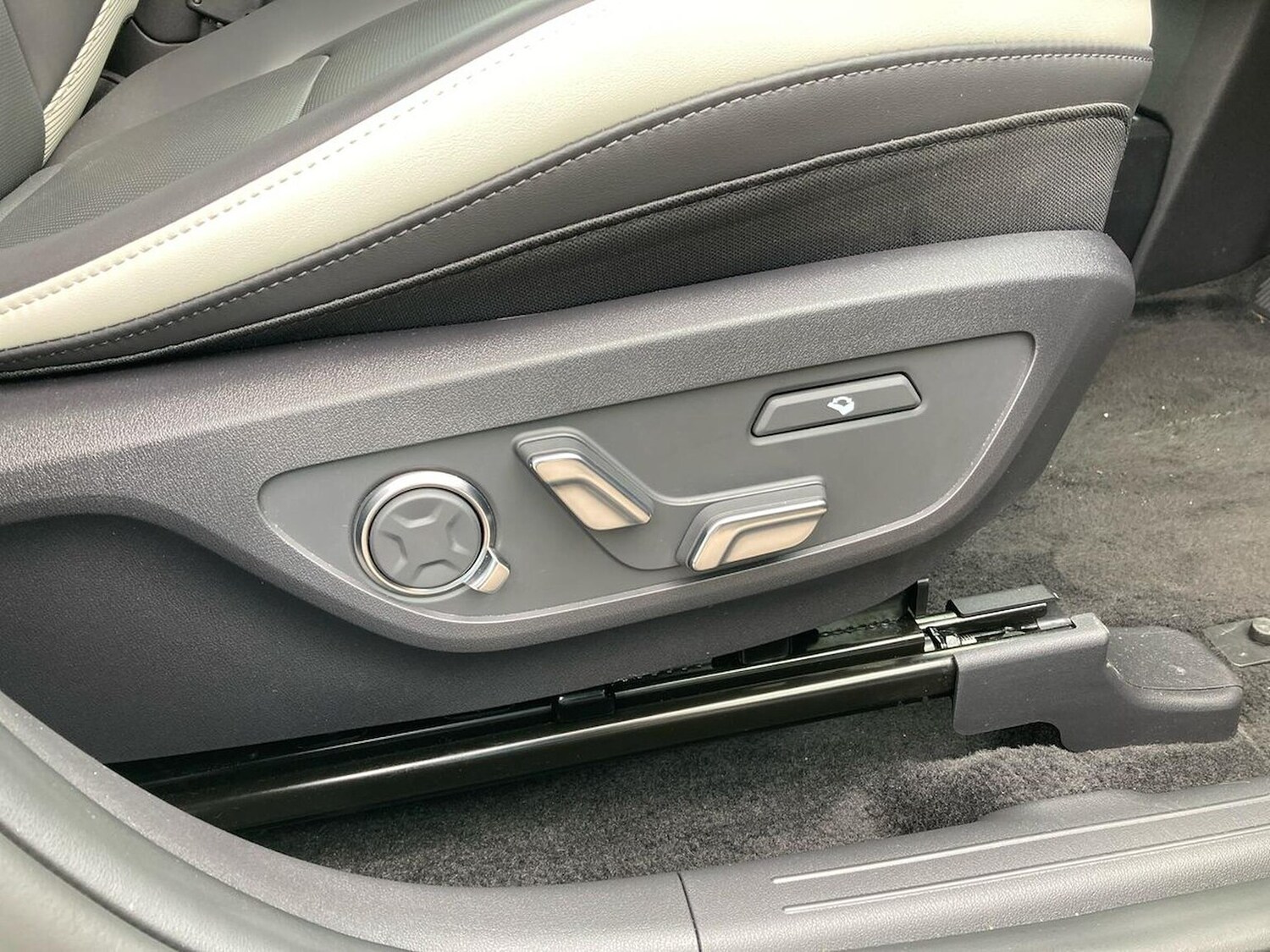 Used Kia EV5 2025 for sale - 78195687: Photo 32