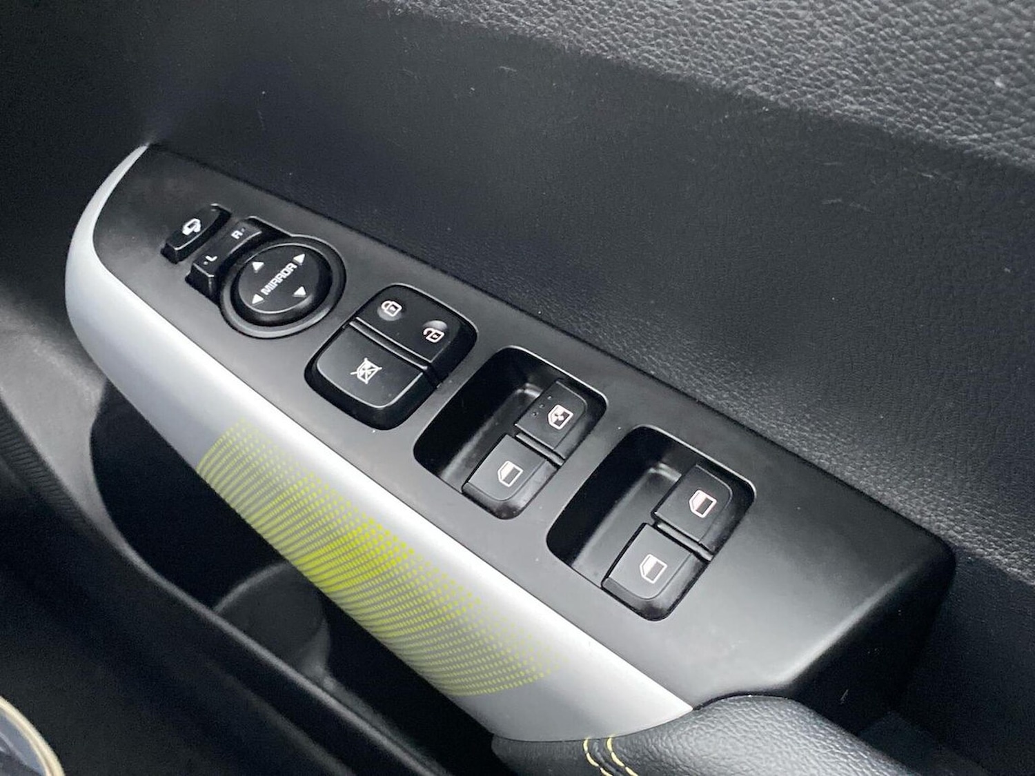 Used Kia Picanto 2023 for sale - 76885064: Photo 21