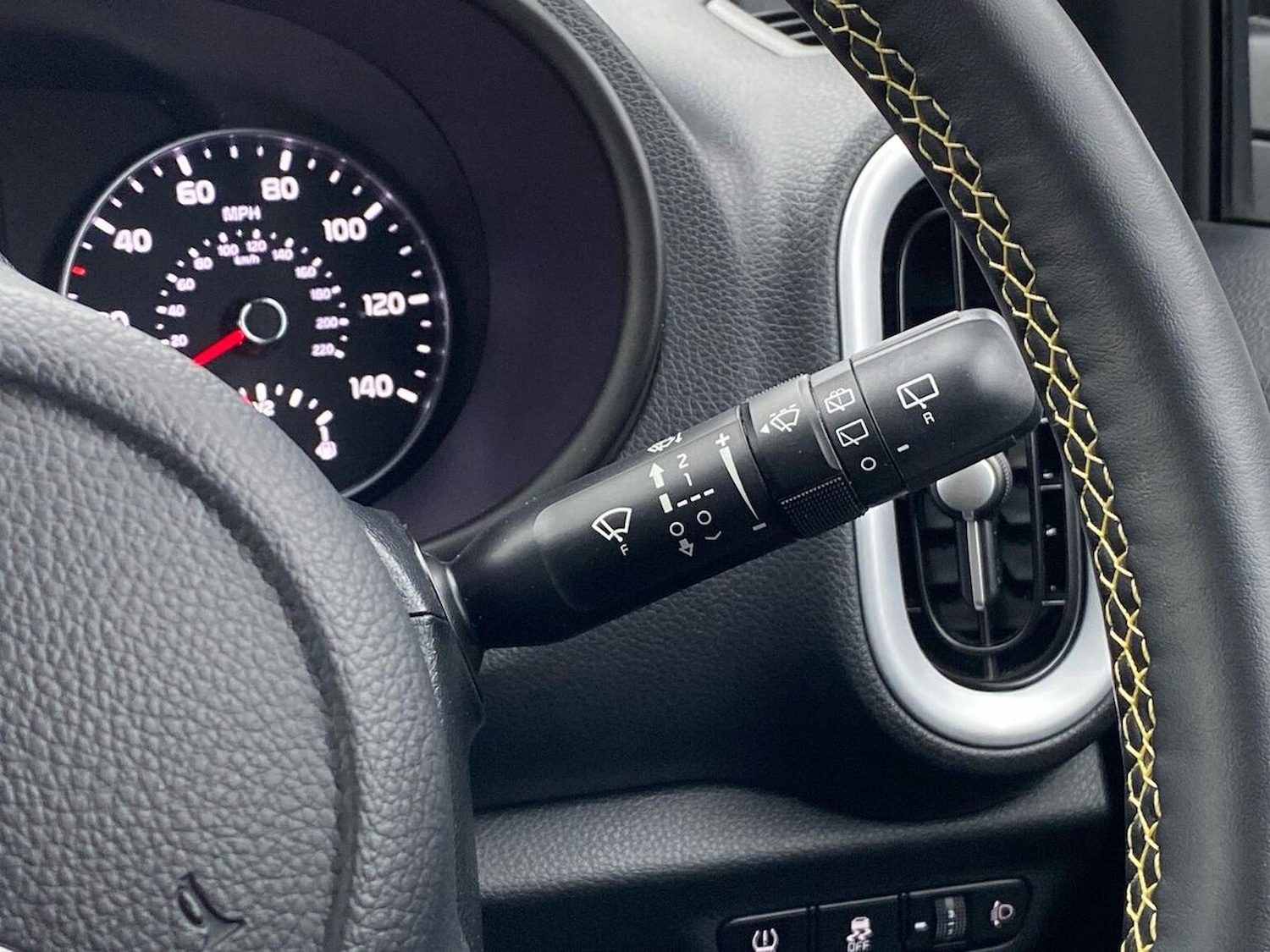 Used Kia Picanto 2023 for sale - 76885064: Photo 27