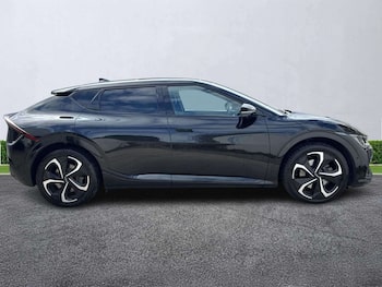 Used Kia EV6 2023 for sale - 79788260: Photo