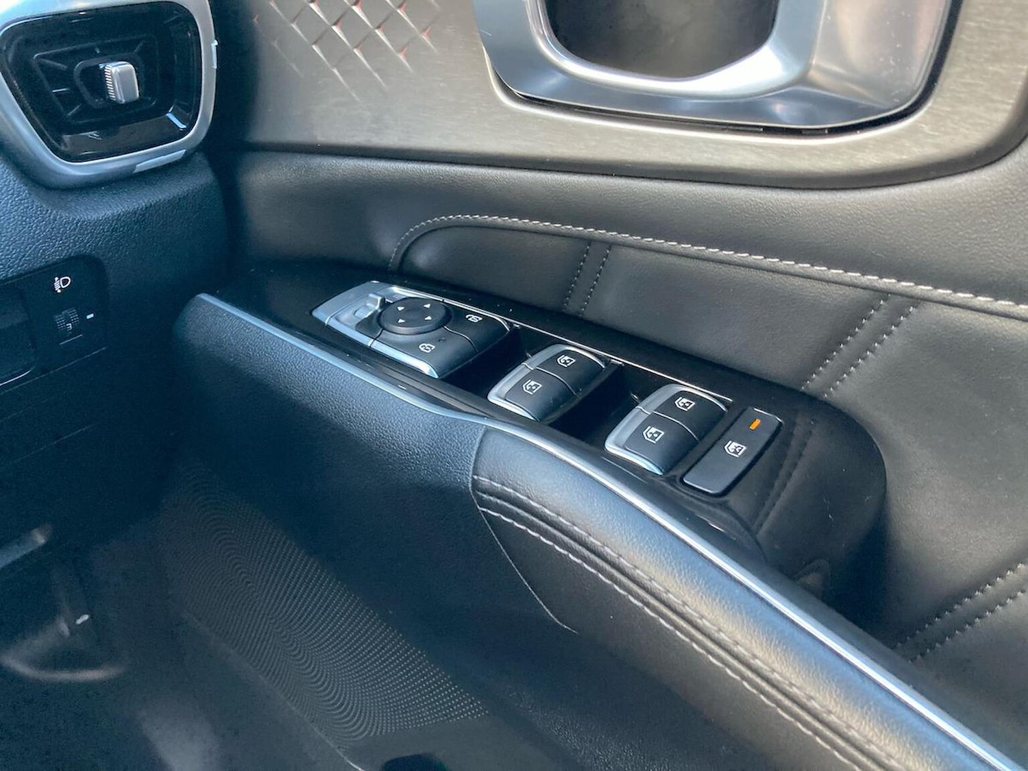 Used Kia Sorento 2022 for sale - 77033488: Photo 21