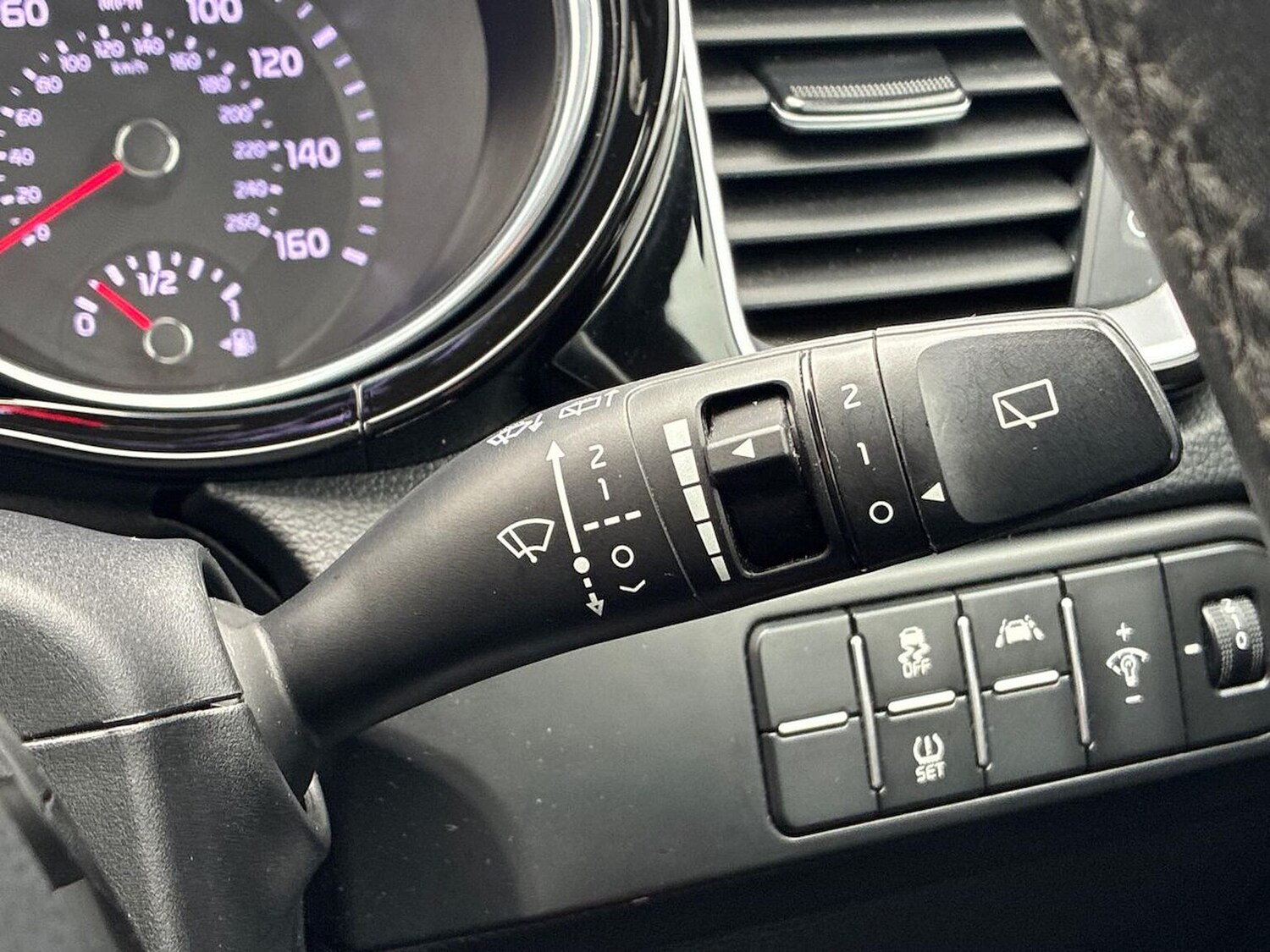 Used Kia XCeed 2020 for sale - 78195851: Photo 29