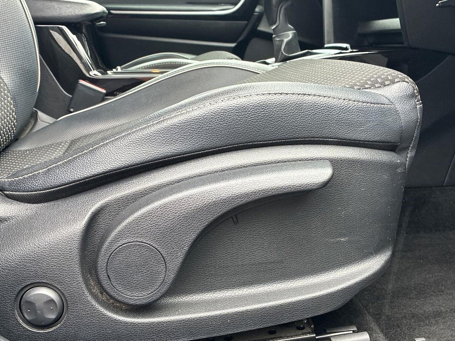 Used Kia XCeed 2020 for sale - 78195851: Photo 31