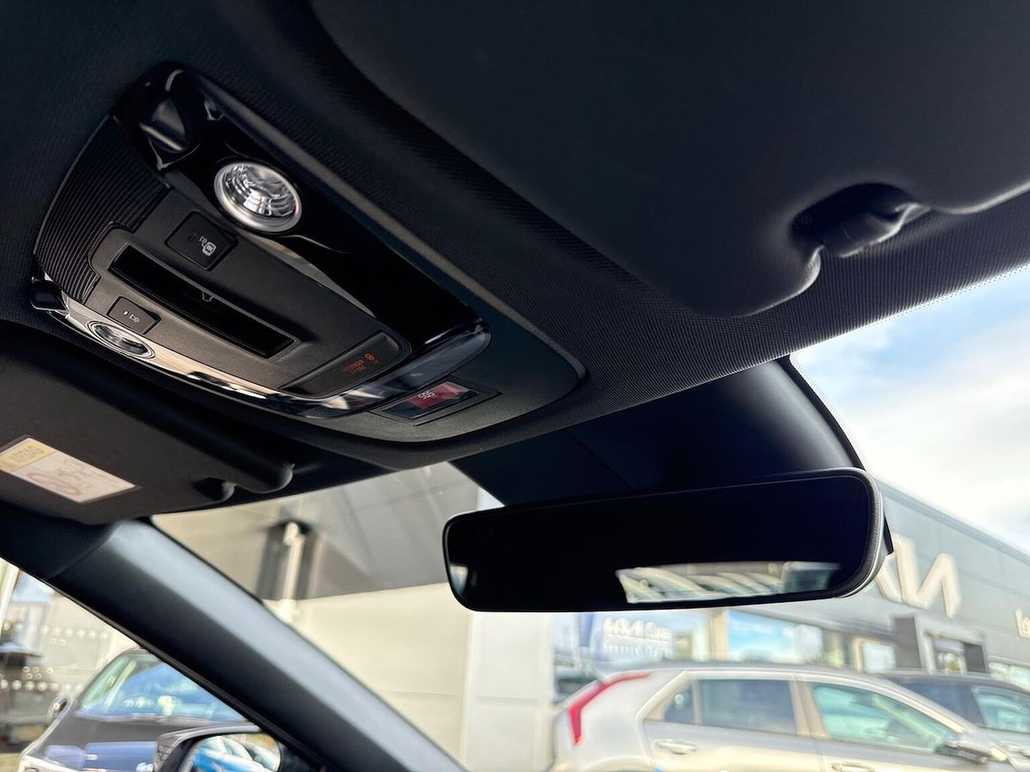 Used Kia EV6 2024 for sale - 76249383: Photo 15