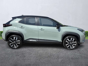 Used Toyota Yaris Cross 2024 for sale - 79507617: Photo