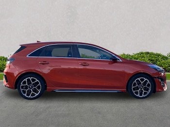 Used Kia Ceed 2022 for sale - 76785145: Photo