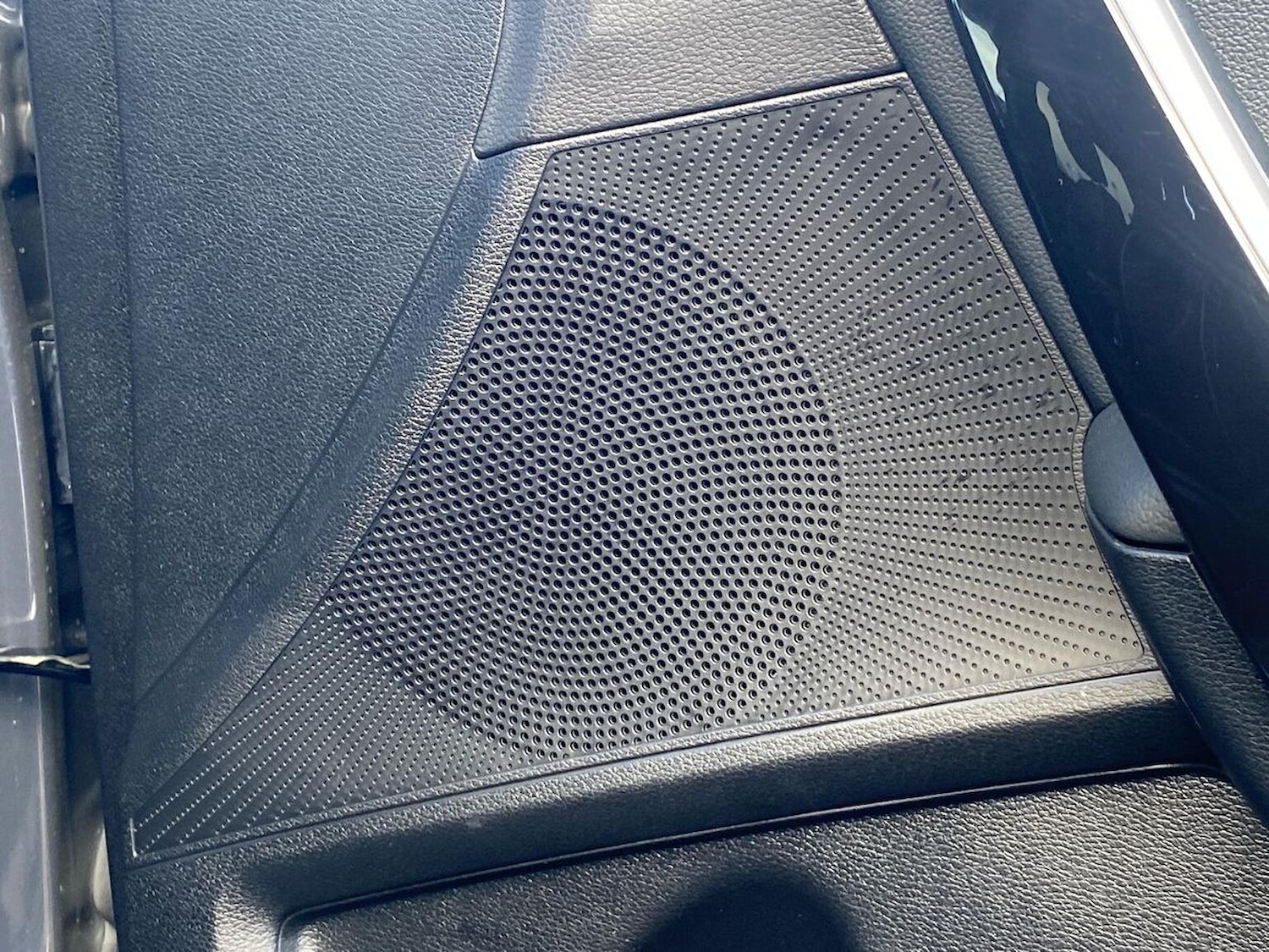 Used Kia XCeed 2025 for sale - 76860053: Photo 30