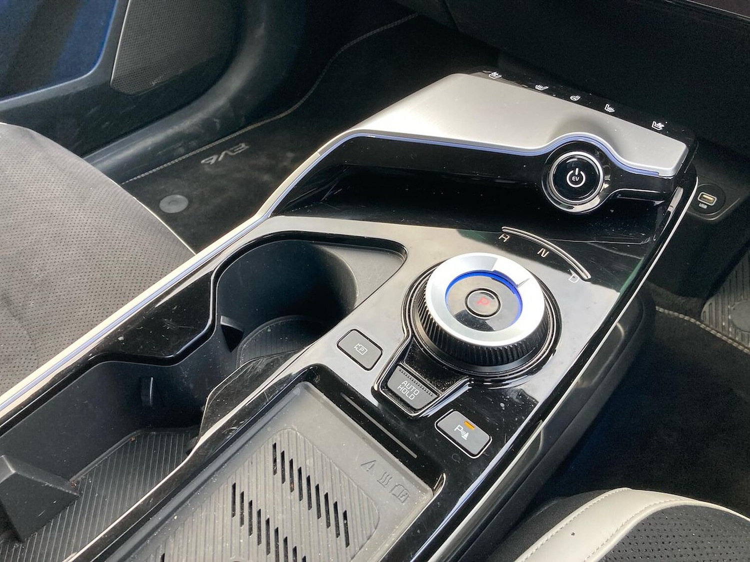 Used Kia EV6 2023 for sale - 77701299: Photo 13