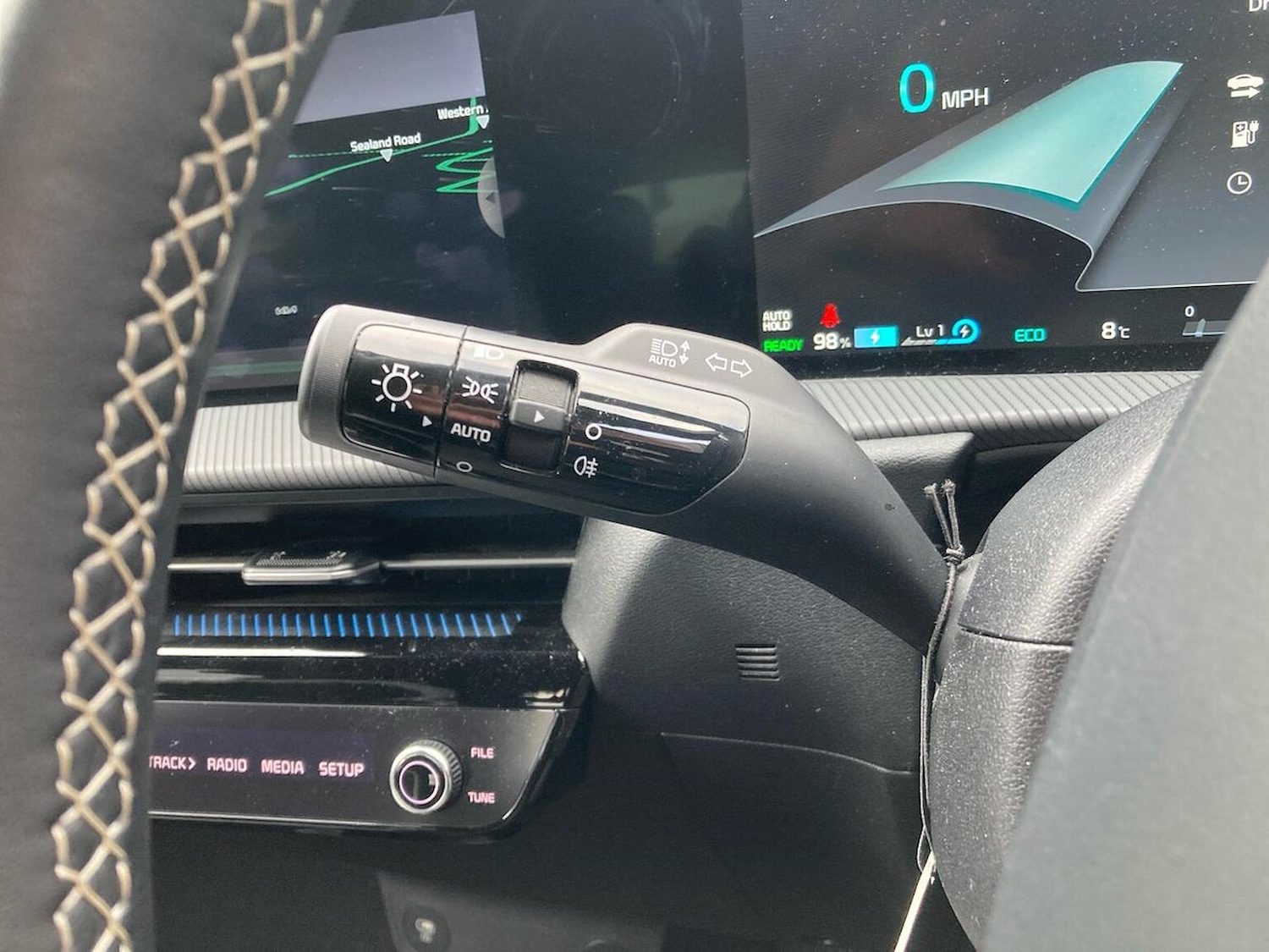 Used Kia EV6 2023 for sale - 77701299: Photo 28