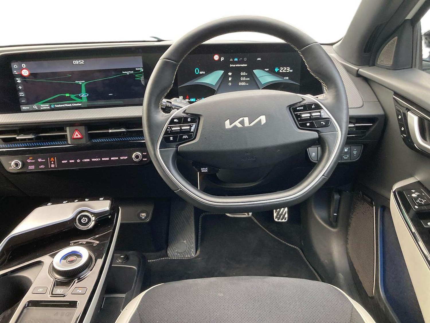 Used Kia EV6 2023 for sale - 77701299: Photo 9