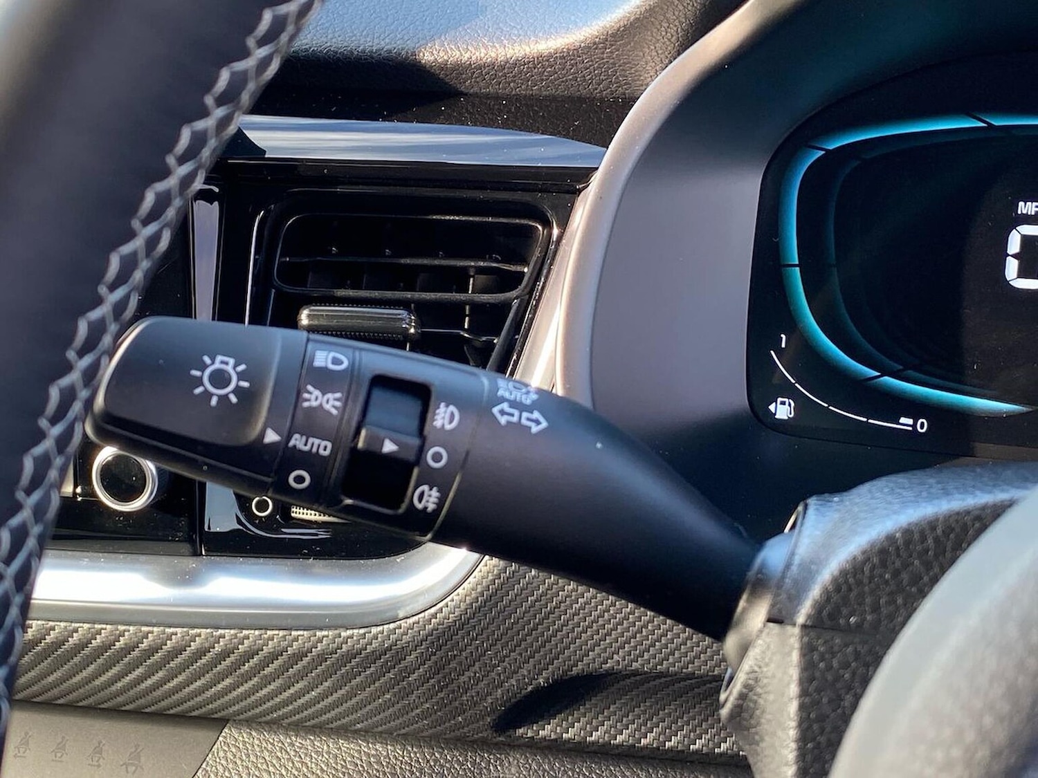 Used Kia Stonic 2025 for sale - 78176516: Photo 28