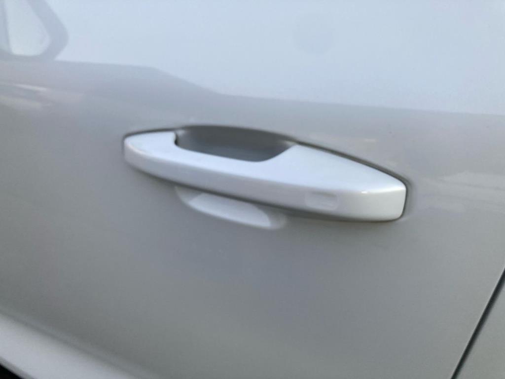 Used Volvo XC40 2022 for sale - 76719325: Photo 34