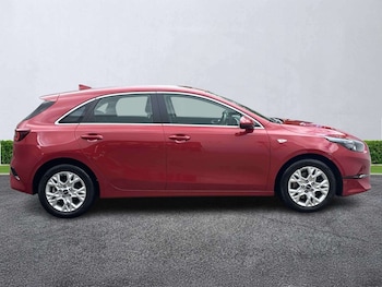 Used Kia Ceed 2024 for sale - 78876626: Photo