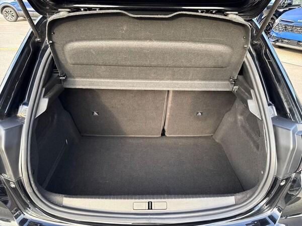 Used Peugeot 208 2023 for sale - 76046017: Photo 17