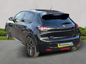 Used Peugeot 208 2023 for sale - 76046017: Photo