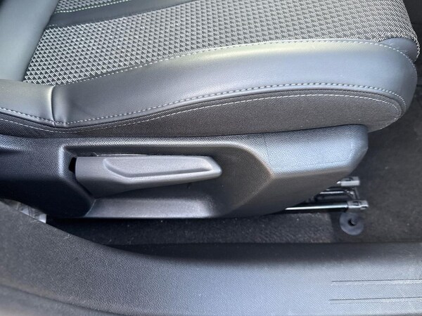 Used Peugeot 208 2023 for sale - 76046017: Photo 30