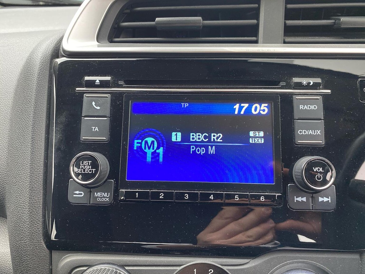 Used Honda Jazz 2016 for sale - 76206018: Photo 11