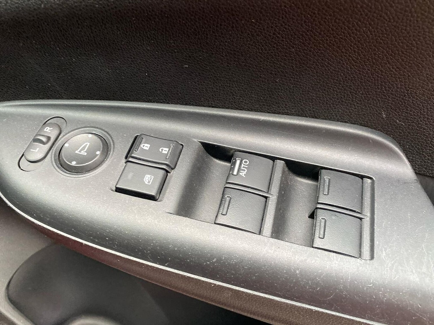 Used Honda Jazz 2016 for sale - 76206018: Photo 21