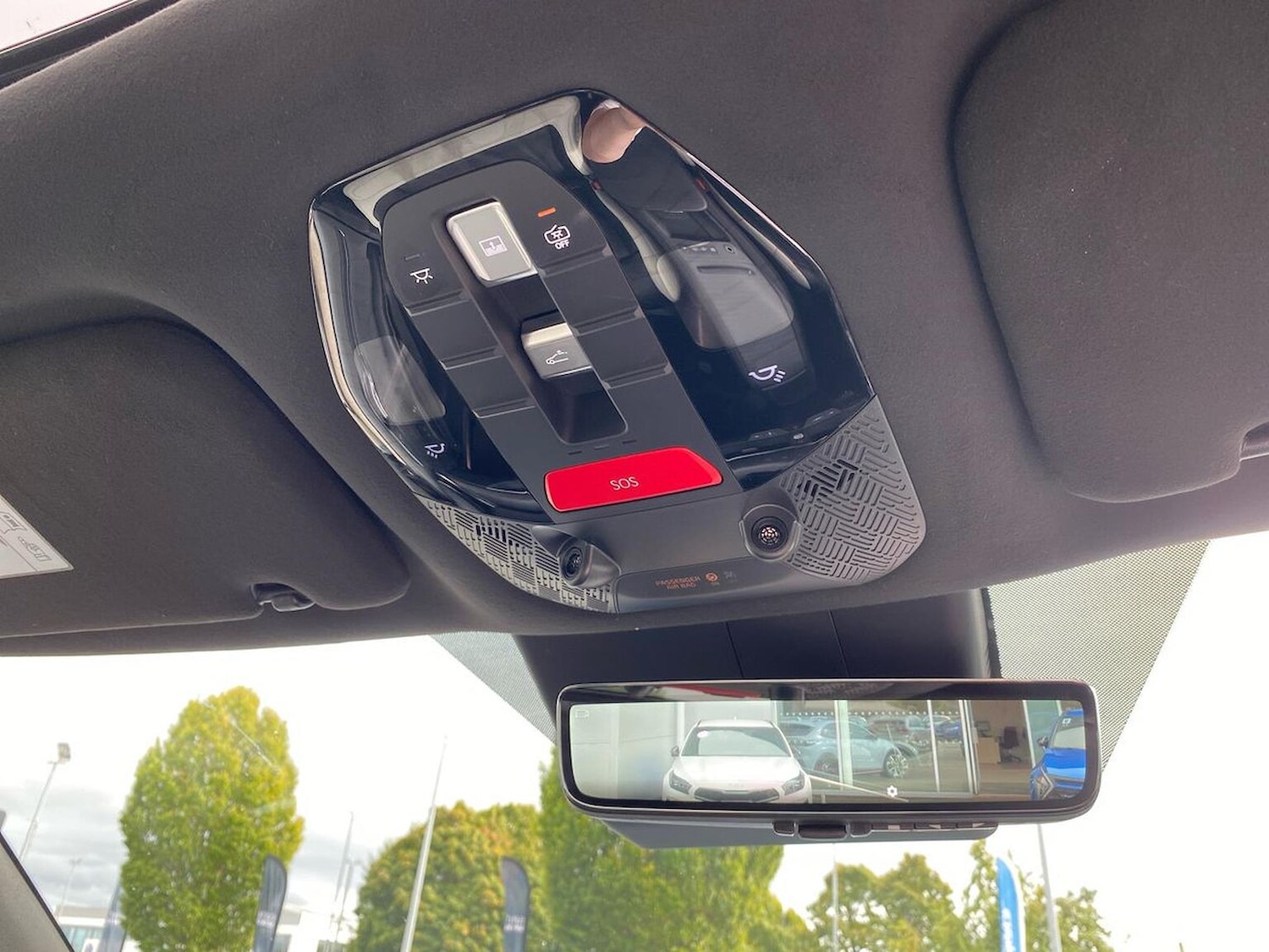 Used Kia EV9 2024 for sale - 76418226: Photo 14