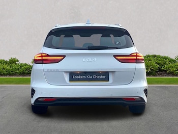 Used Kia Ceed 2025 for sale - 76892164: Photo