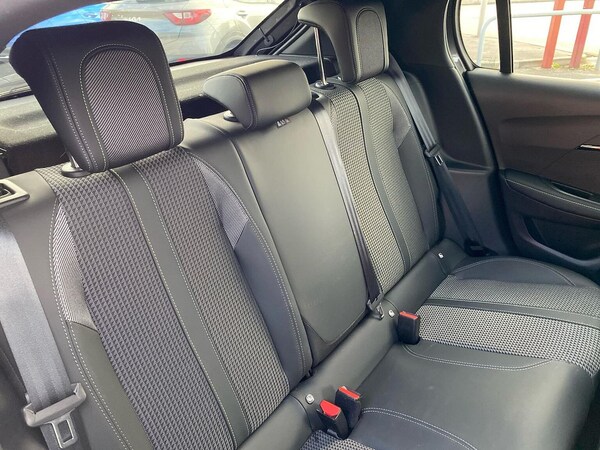 Used Peugeot 208 2022 for sale - 76047737: Photo 16
