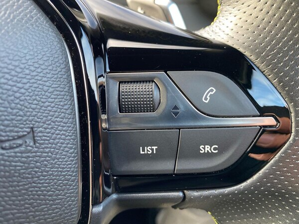 Used Peugeot 208 2022 for sale - 76047737: Photo 23