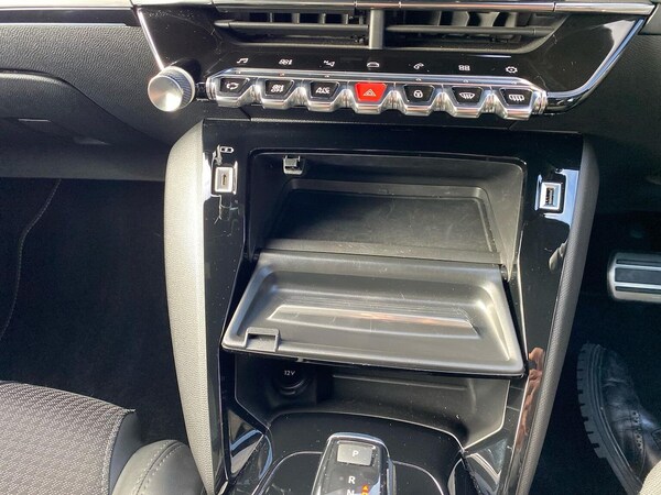 Used Peugeot 208 2022 for sale - 76047737: Photo 26