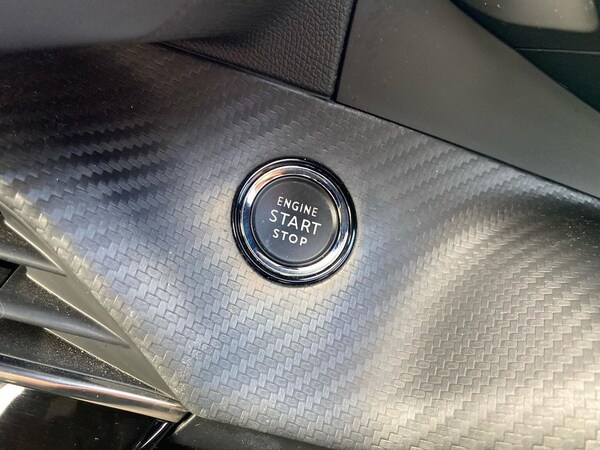 Used Peugeot 208 2022 for sale - 76047737: Photo 27