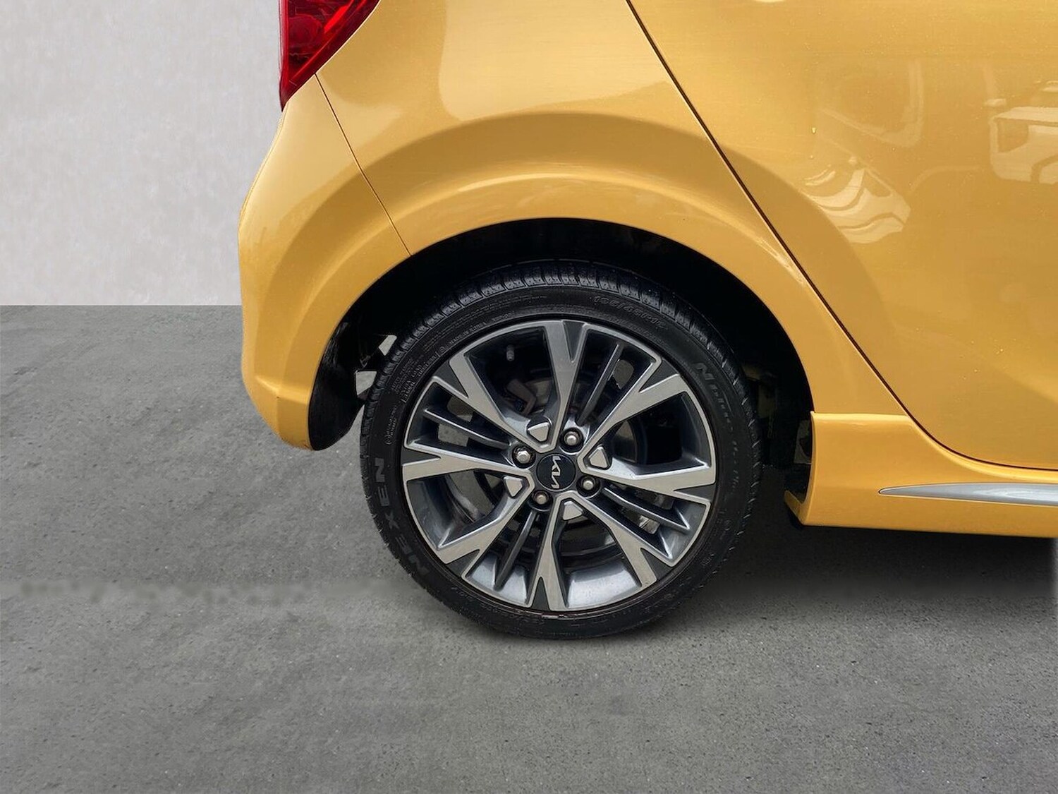 Used Kia Picanto 2023 for sale - 77488212: Photo 6