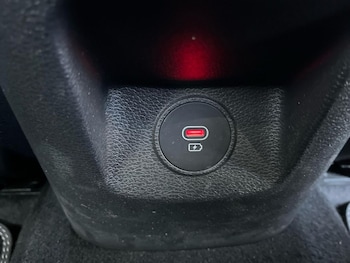 Used Kia Pro Ceed 2024 for sale - 76611604: Photo