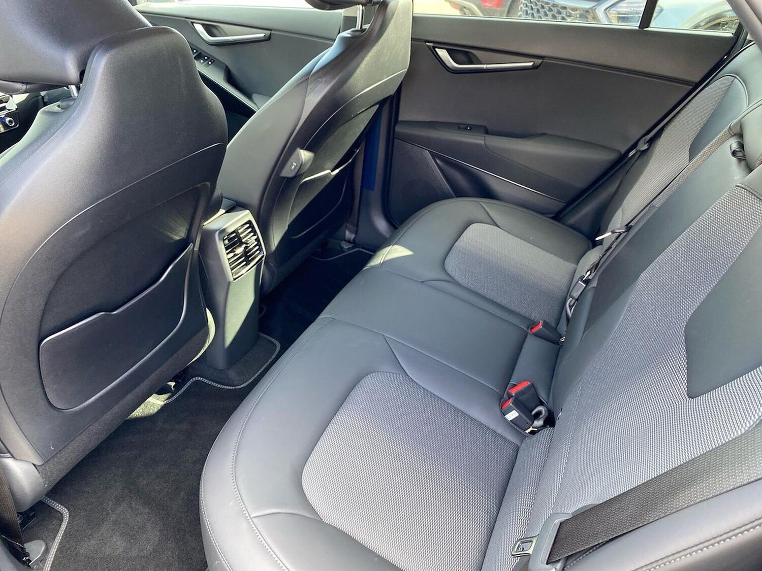 Used Kia Niro 2025 for sale - 78195854: Photo 16