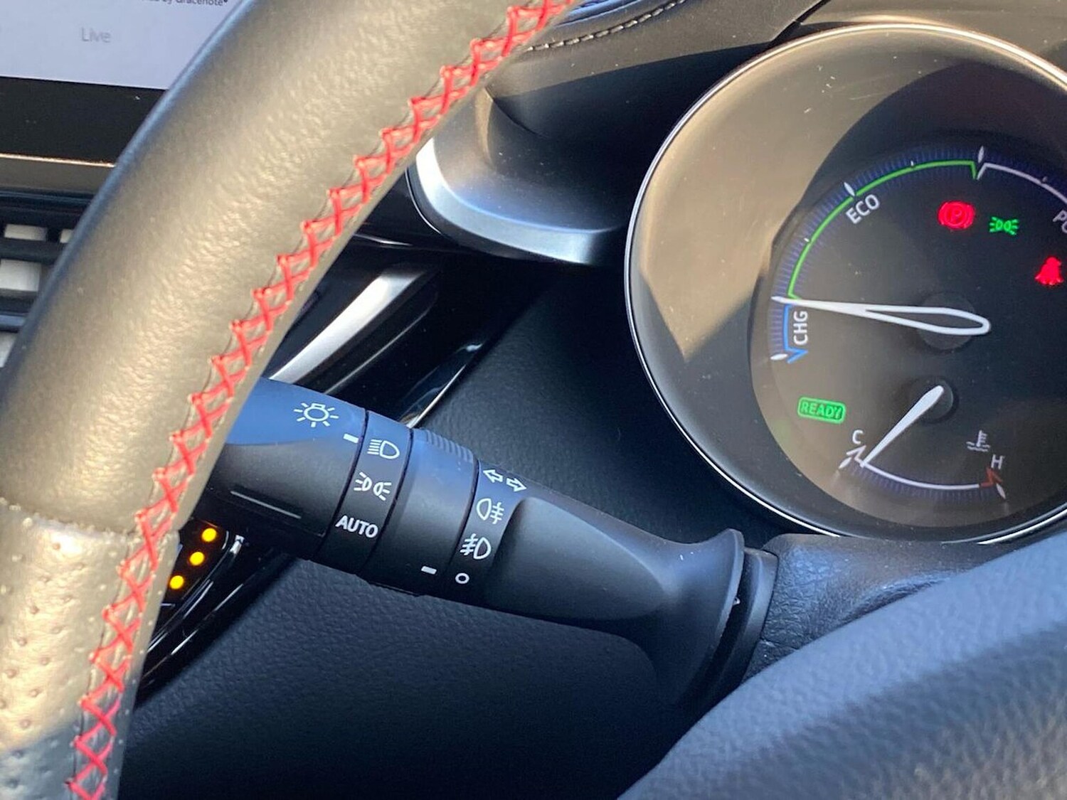 Used Toyota C-HR 2023 for sale - 78195659: Photo 28