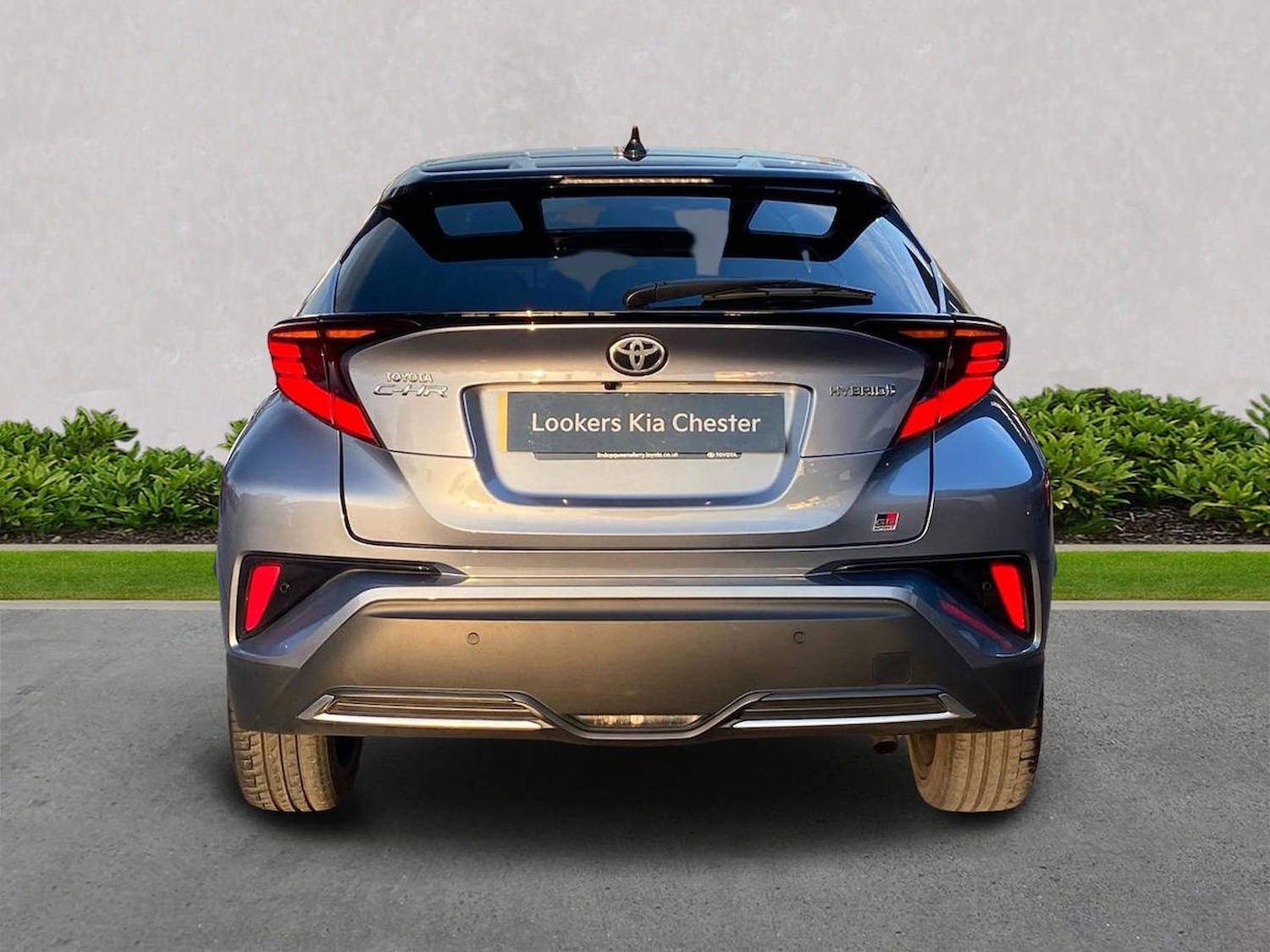 Used Toyota C-HR 2023 for sale - 78195659: Photo 4