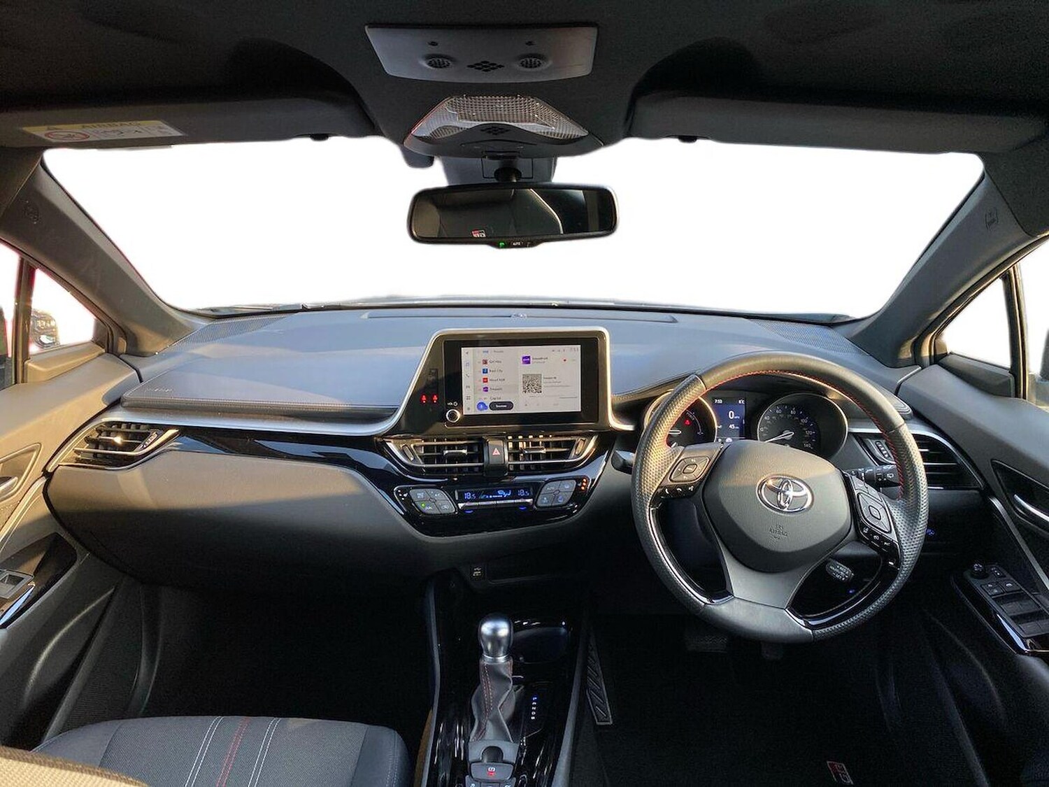 Used Toyota C-HR 2023 for sale - 78195659: Photo 8