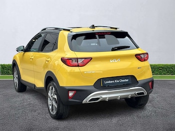 Used Kia Stonic 2023 for sale - 79551742: Photo