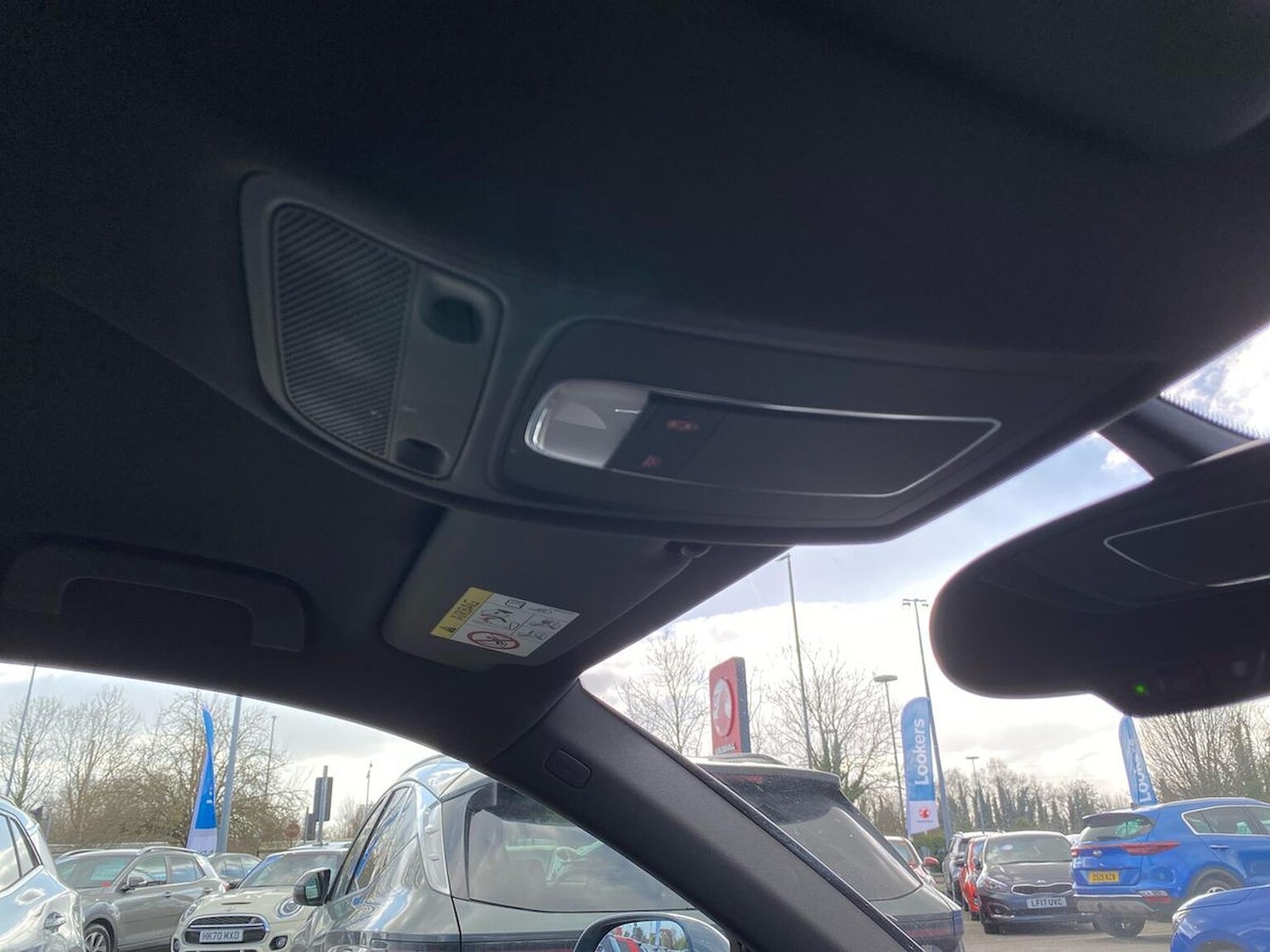 Used Audi Q3 2015 for sale - 78195670: Photo 14