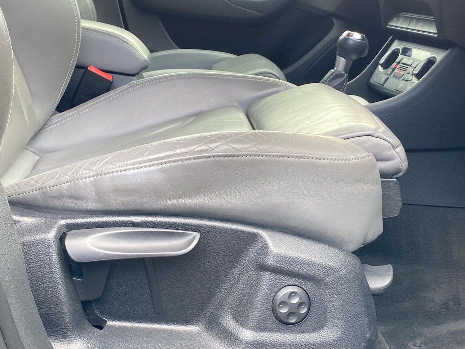 Used Audi Q3 2015 for sale - 78195670: Photo 29