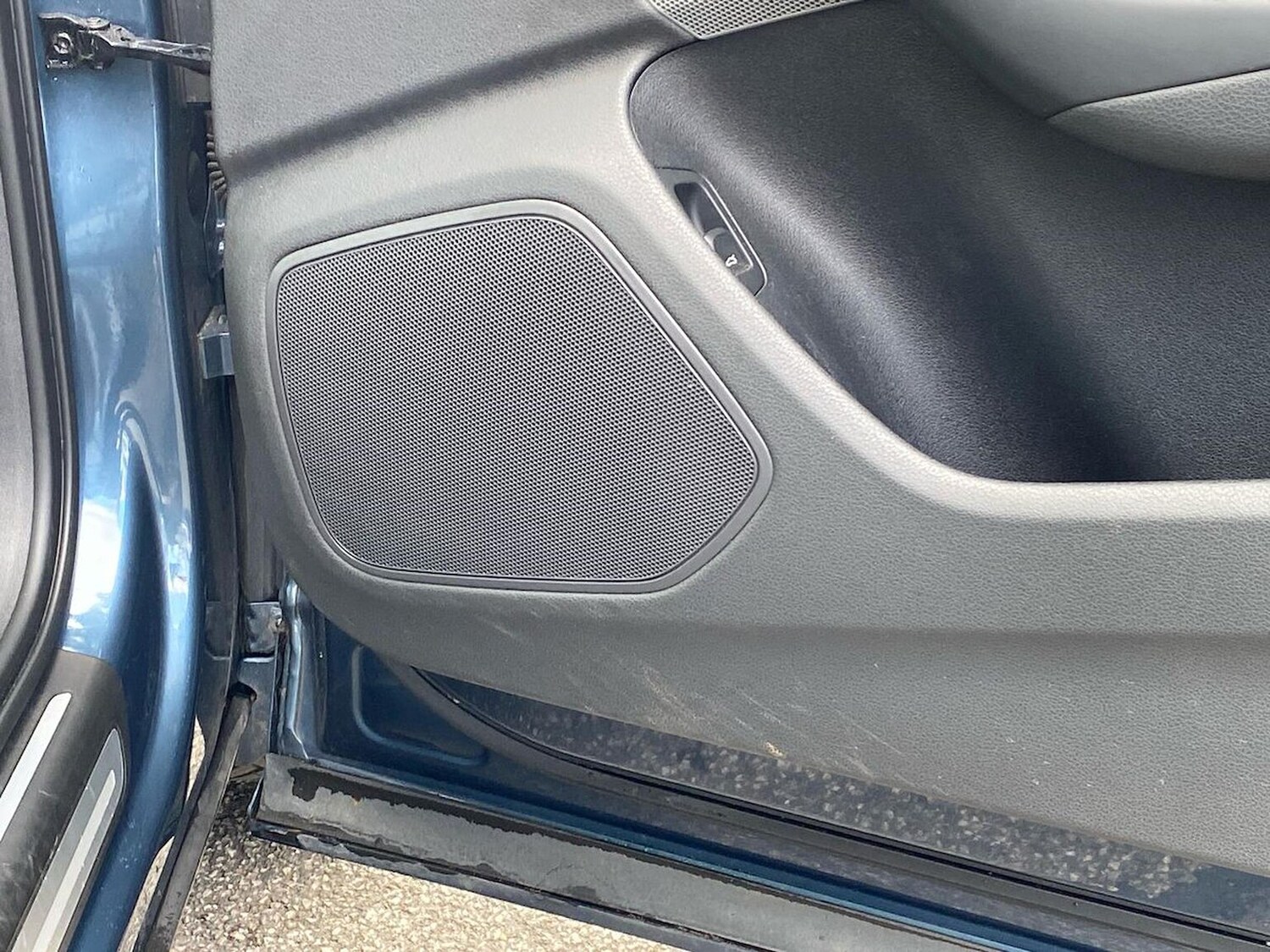 Used Audi Q3 2015 for sale - 78195670: Photo 30