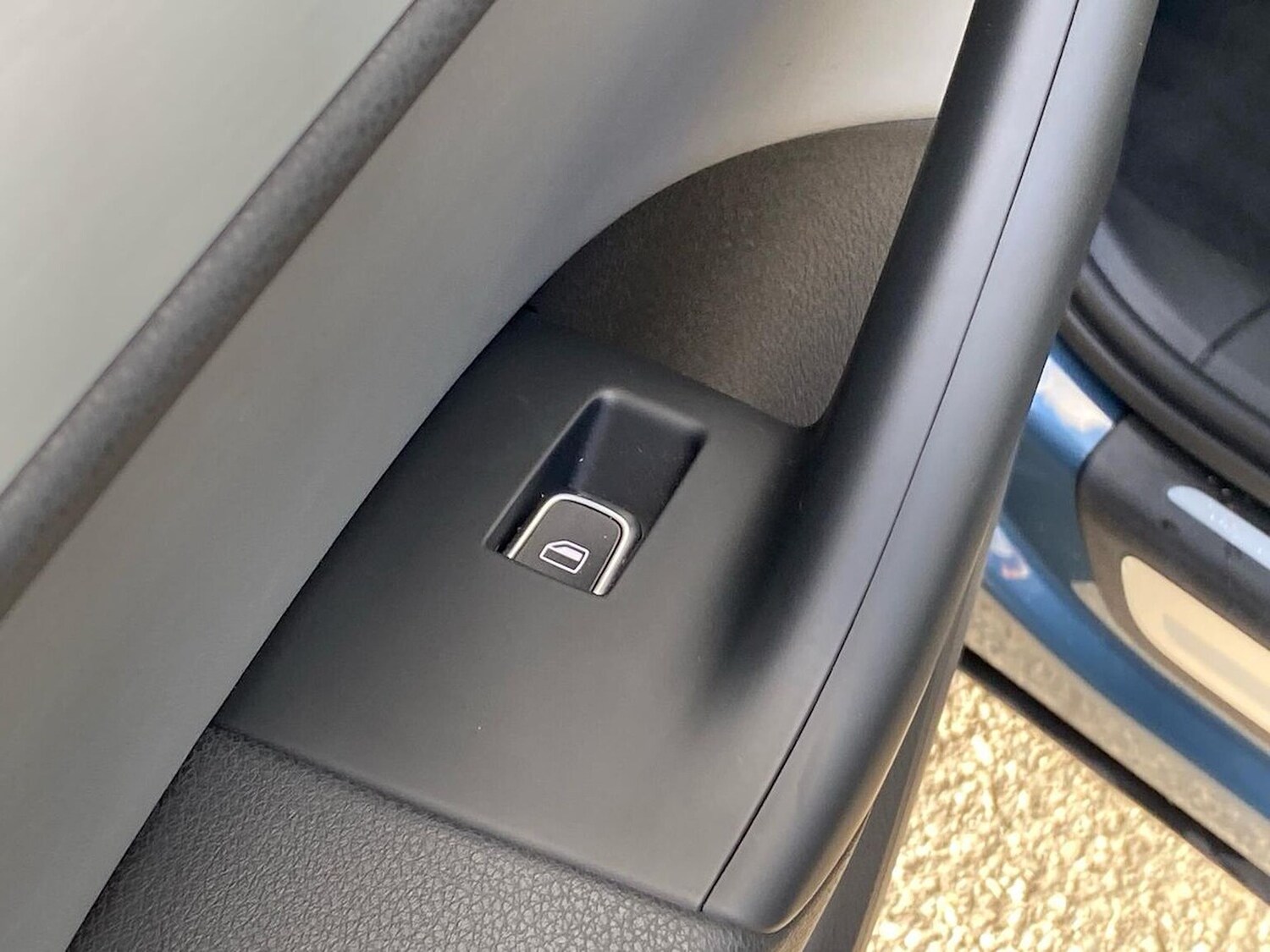 Used Audi Q3 2015 for sale - 78195670: Photo 38