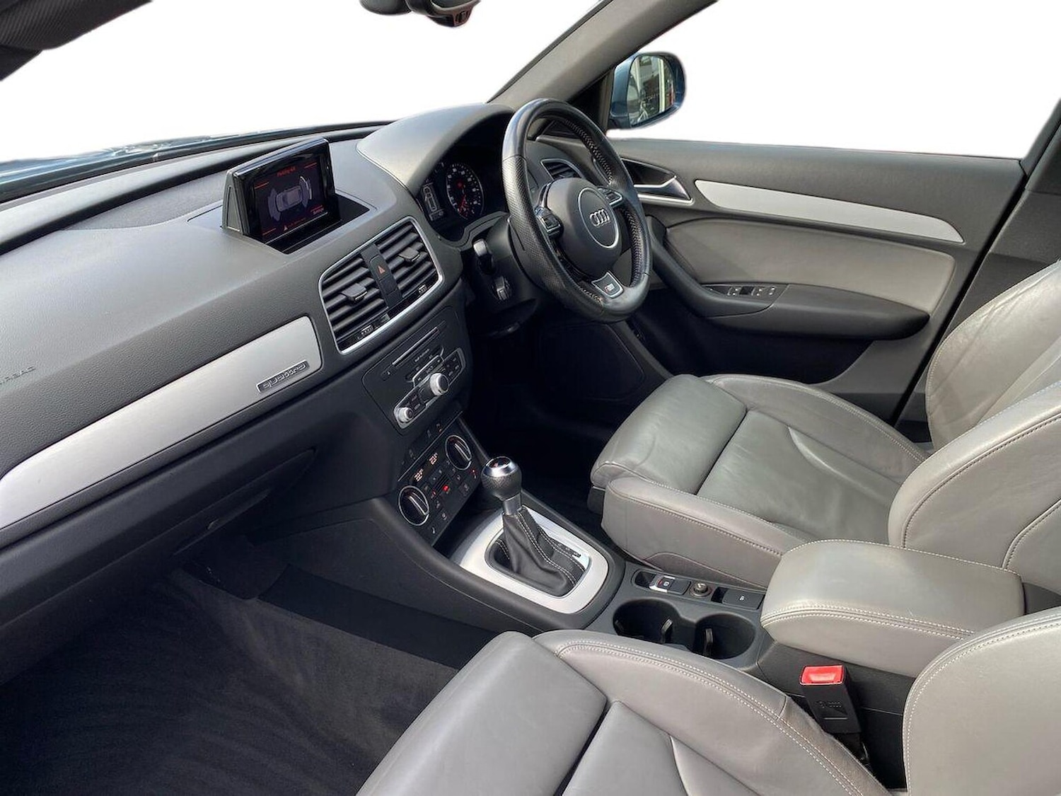 Used Audi Q3 2015 for sale - 78195670: Photo 7