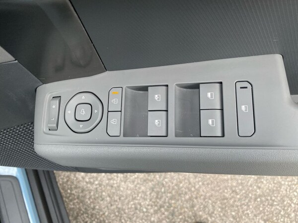 Used Kia EV3 2025 for sale - 76219146: Photo 21