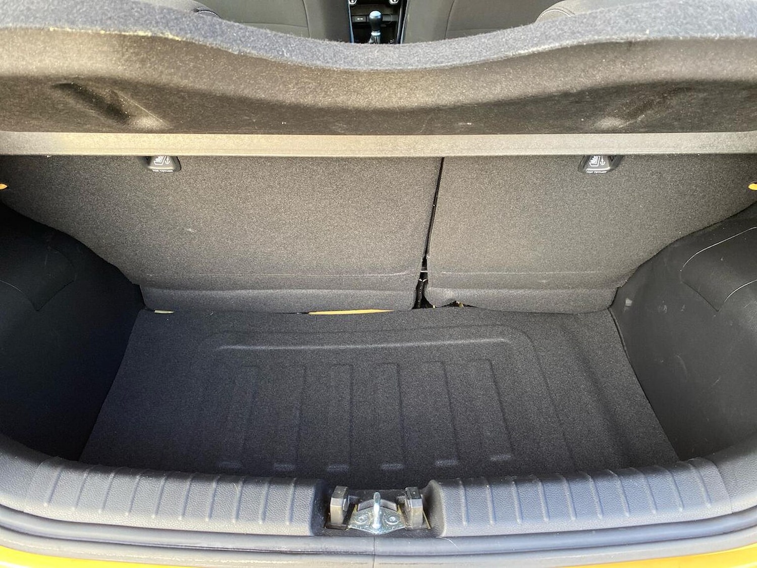 Used Kia Picanto 2023 for sale - 78195811: Photo 17