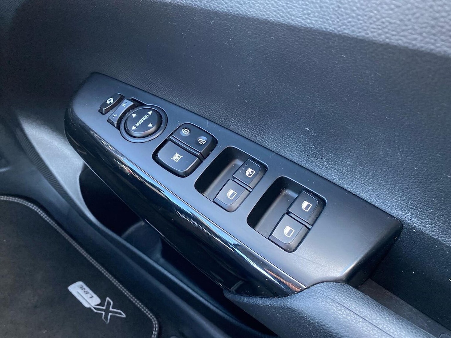 Used Kia Picanto 2023 for sale - 78195811: Photo 21